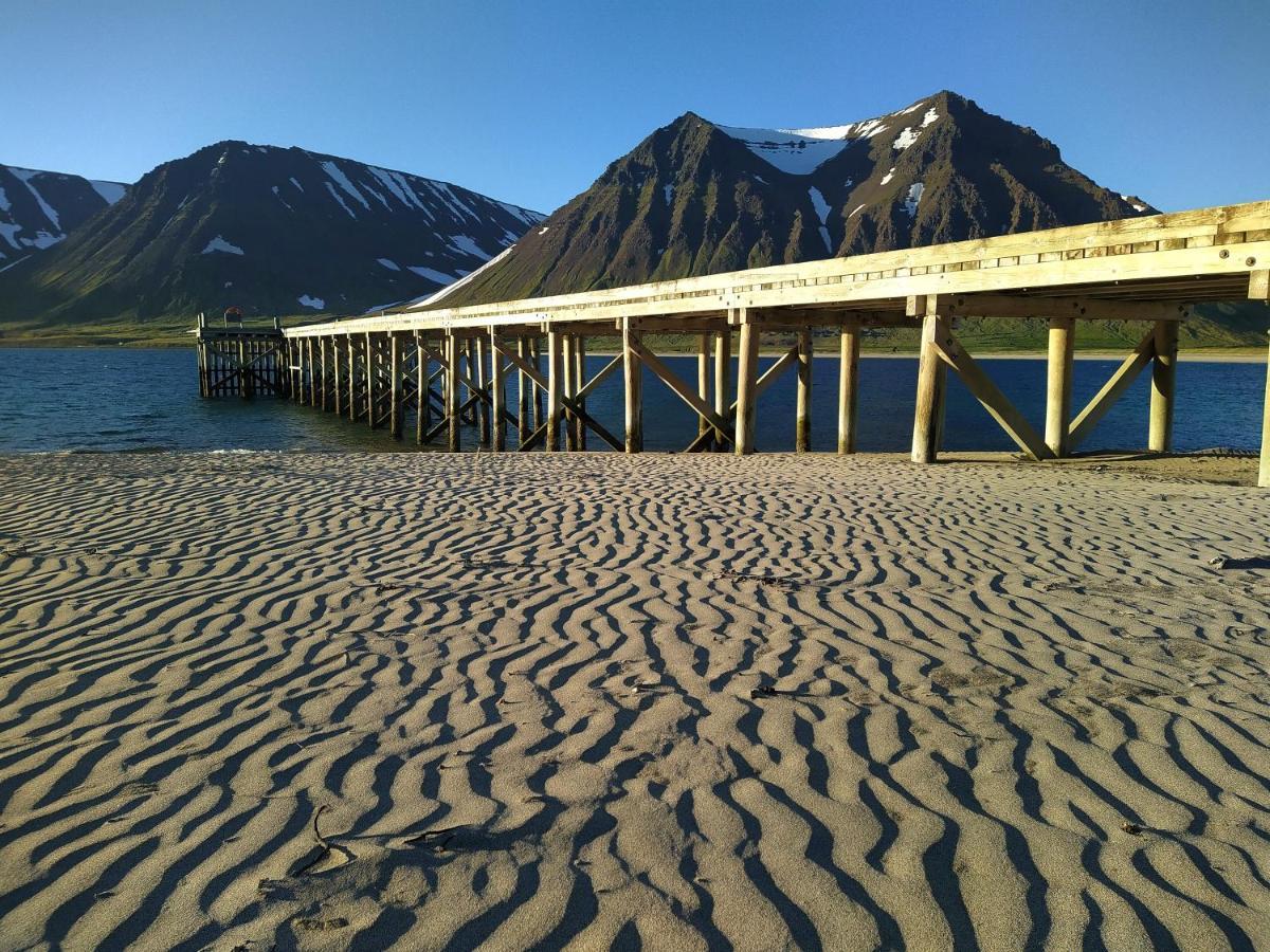Flateyri Guesthouse Eksteriør bilde