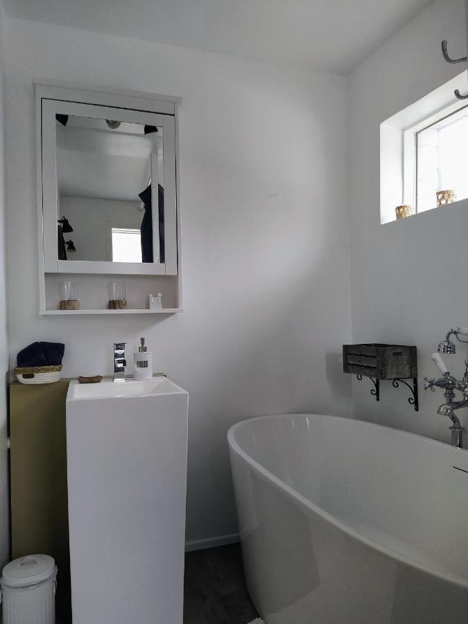 Flateyri Guesthouse Eksteriør bilde
